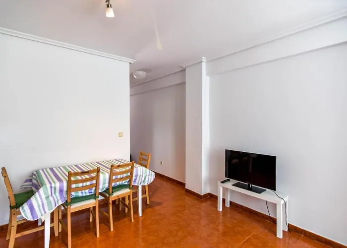 Calle Enrique Oti * Suances